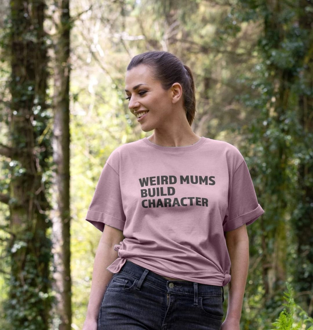 Weird Mums Women's Relaxed Fit T-shirt