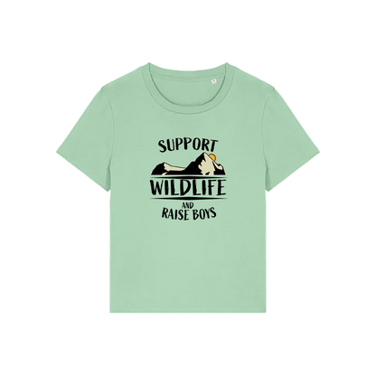 green mum t-shirt with the slogan 'support wildlife and raise boys'